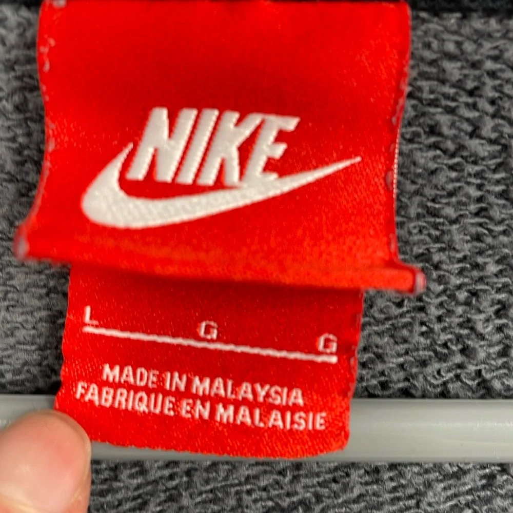 Nike Rally lightweight sweatshirt